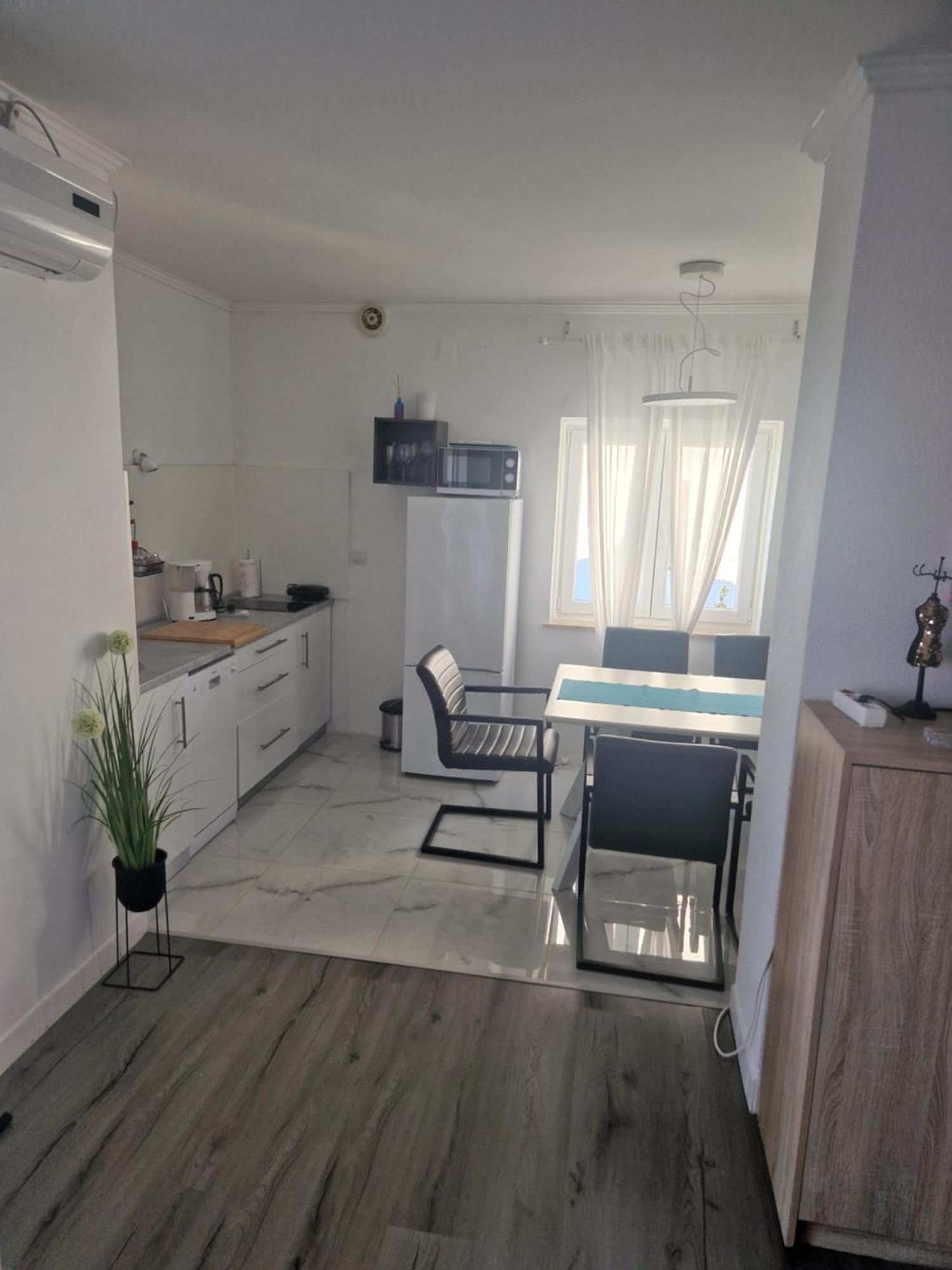 Apartments Skandi1 Малинска Екстериор снимка